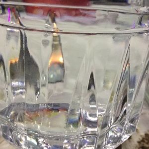 Meet your Posher, Ev